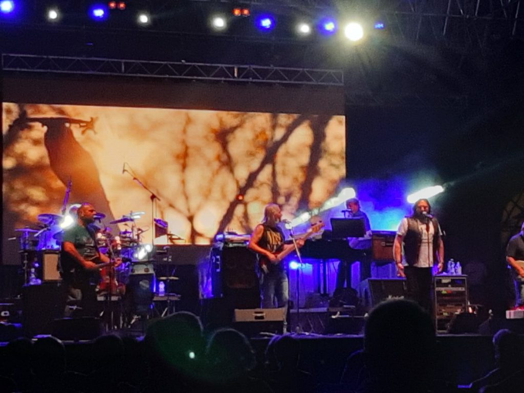 LA BAND DI BEPPE CARLETTI è sul palco di  PIAZZA GRANDE