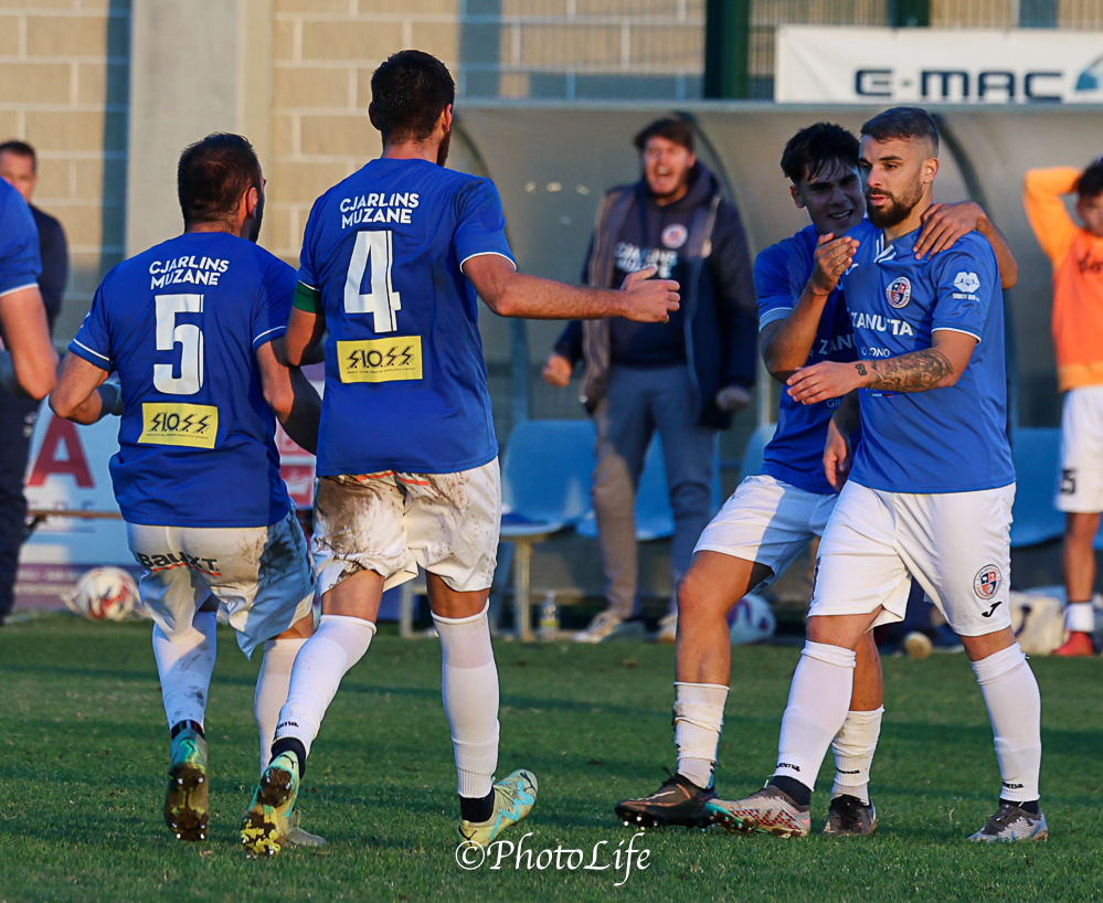 Calcio serie D: CJARLINS MUZANE  un miglioramento con il nuovo allenatore