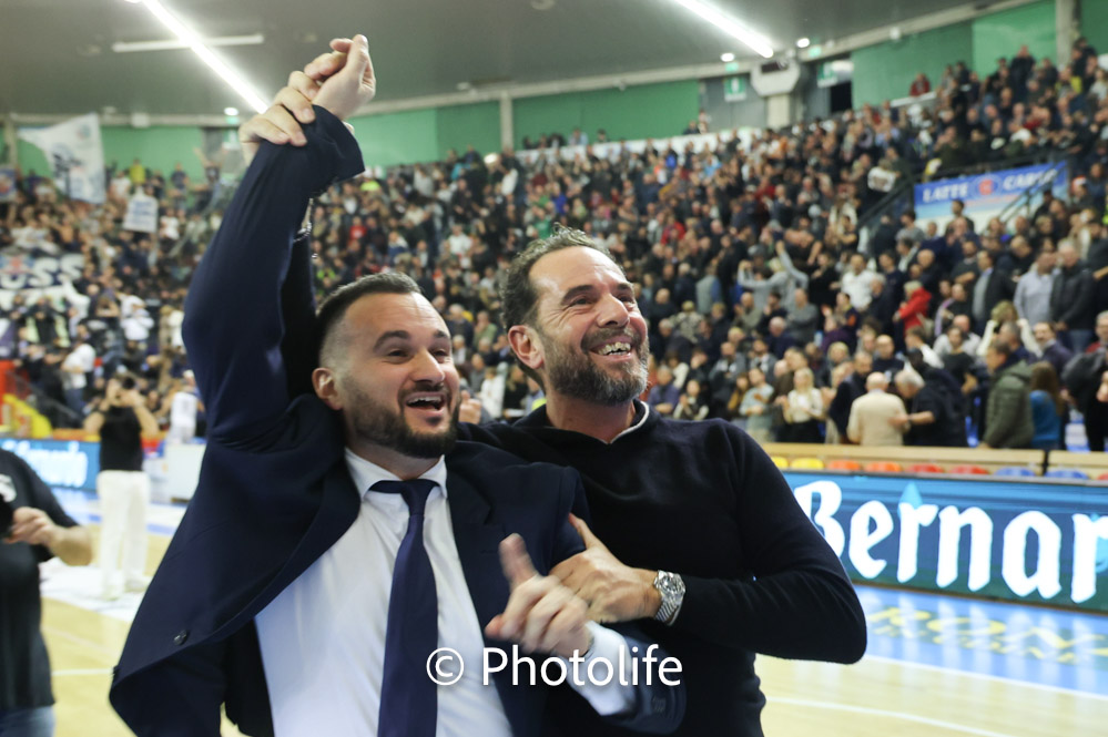 APU OLD WILD WEST UDINE – FLATS SERVICE FORTITUDO BOLOGNA 87-56