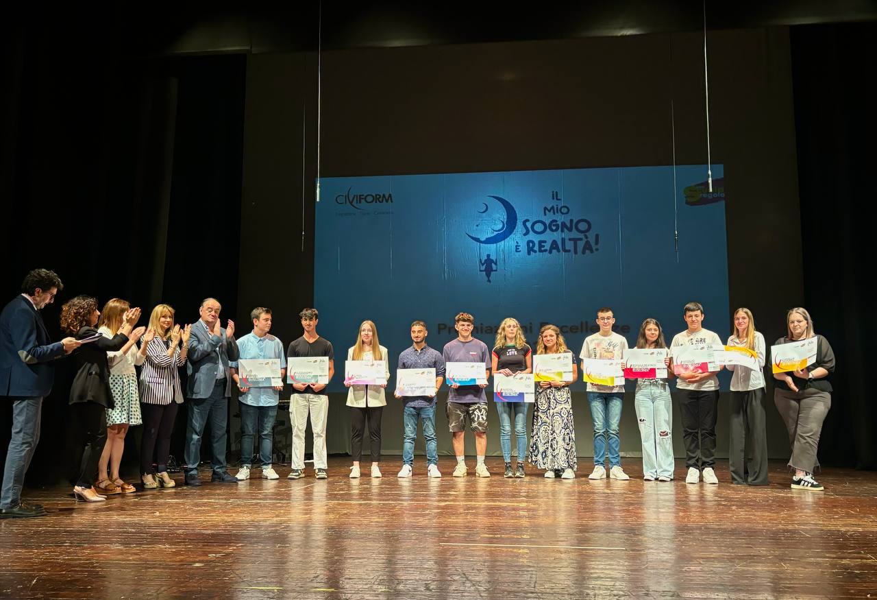 Civiform ha premiato gli allievi “eccellenti” 23/24 con una cerimonia pubblica al Teatro Ristori di Cividale