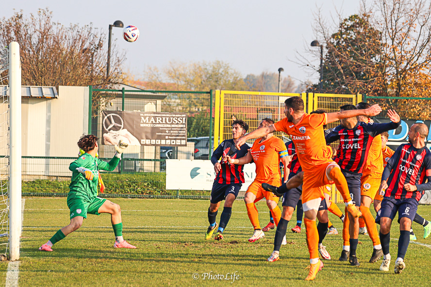 Cjarlins-Muzane Luparense 2-1